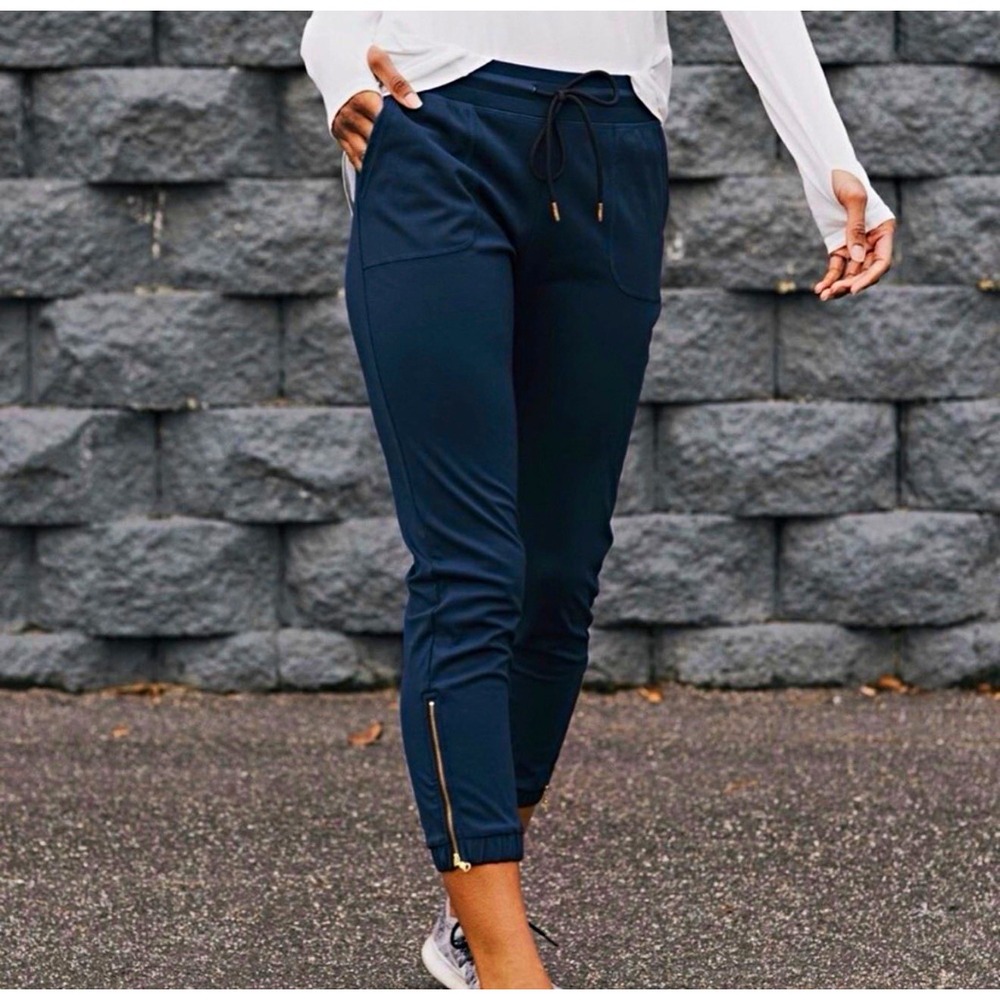 ZYIA Active Peak Zipper Joggers S Navy Gold Ankle Zip